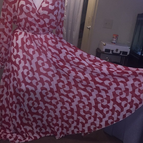 Dress - Picture 2 of 3